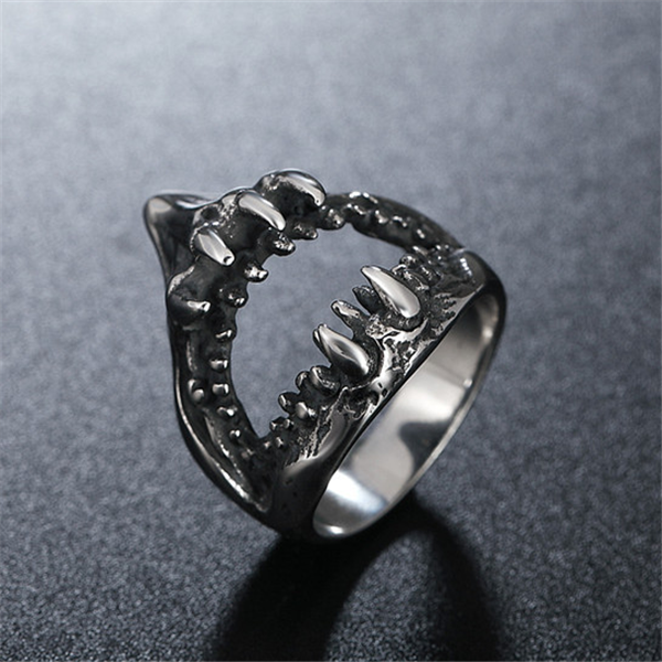 Shark Ring