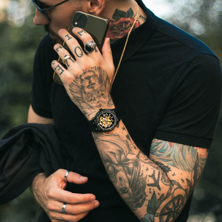 Phantom Watch V2 – Calithe